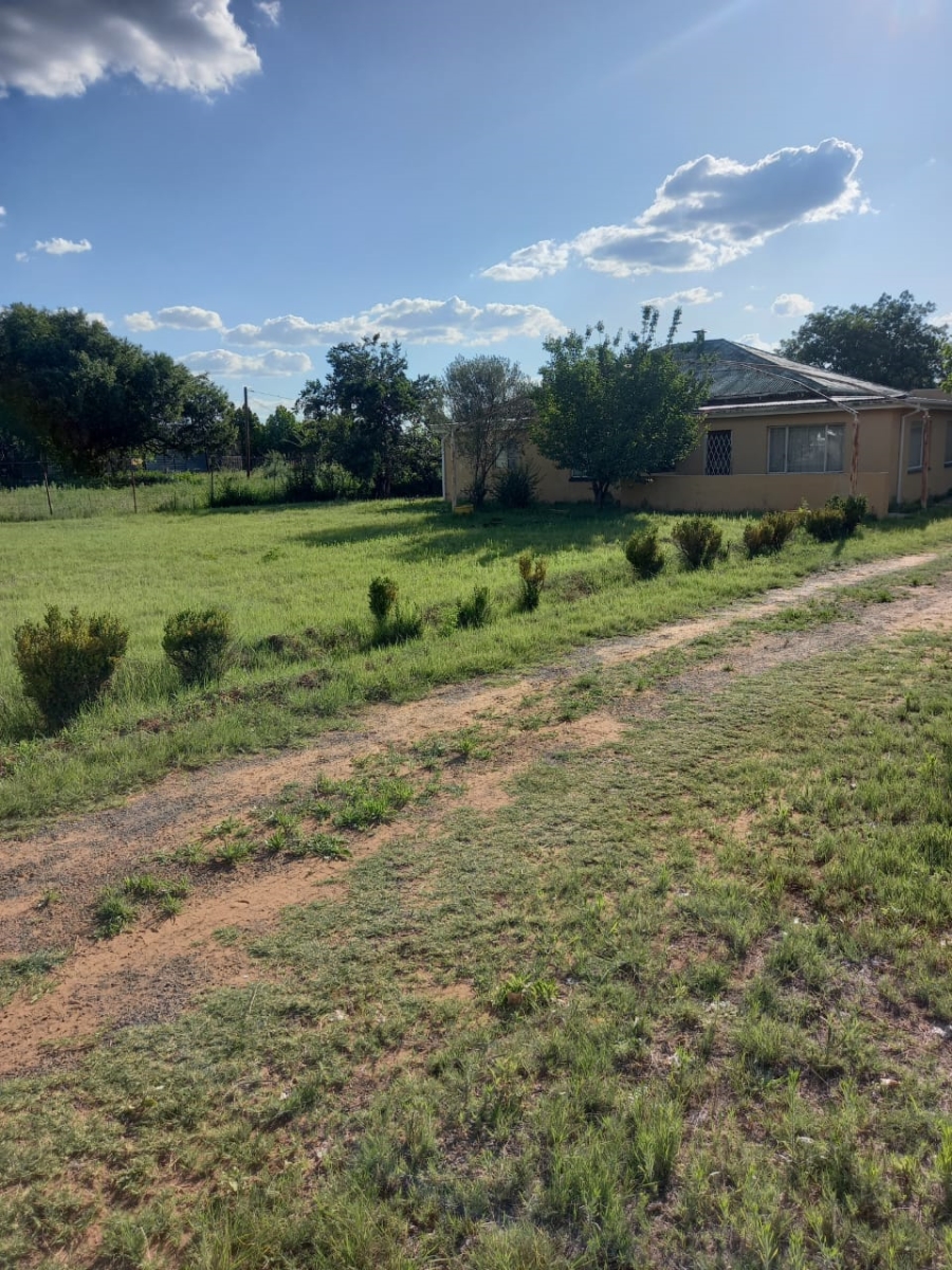 Commercial Property for Sale in Roodewal Free State